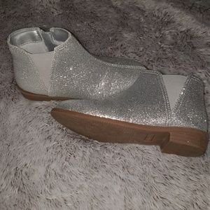 Carters Boots Size 12